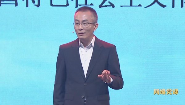 记者在赛场周边邂逅了一群来自不同国度